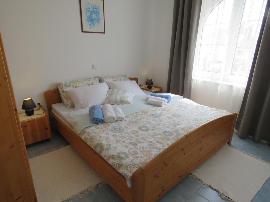 ורסאר Apartments Villa Urbajs מראה חיצוני תמונה