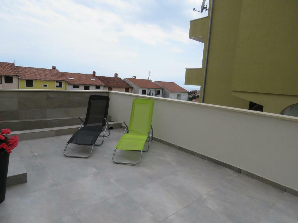 ורסאר Apartments Villa Urbajs מראה חיצוני תמונה